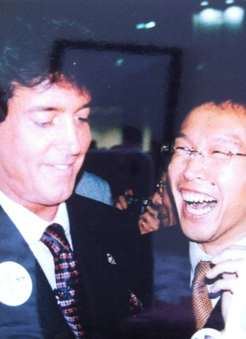 故　Mark Hughes 社長と杉浦真一